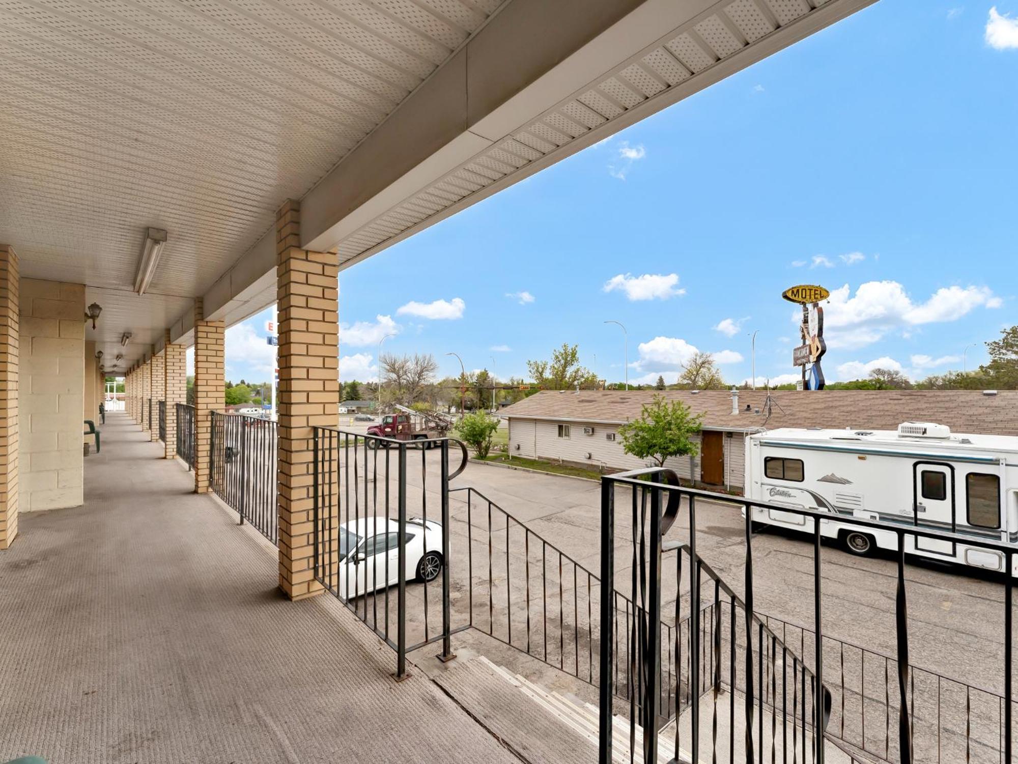 Ranchmen Motel Medicine Hat Dış mekan fotoğraf